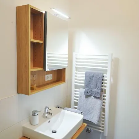 Apartment Top Level 4 -citystyle - Loft Bed & Cozy *